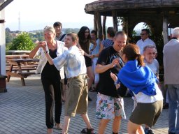 Wizyta międzynarodowej grupy młodzieży w Domu Pomocy Społecznej w Podzamku w ramach ŚDM Kraków 2016r